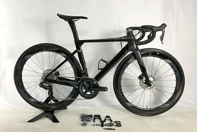 メリダ MERIDA リアクト REACTO DISC 8000-E ULTEGRA Di2 2020年モデル 
