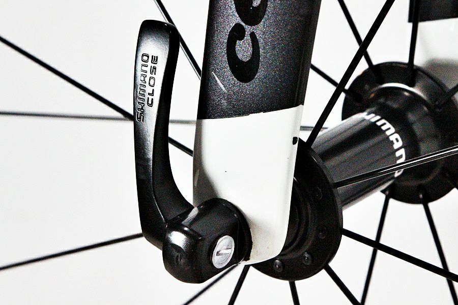 店頭受取可】 サーヴェロ CERVELO P3 ULTEGRA 2016年モデル カーボン
