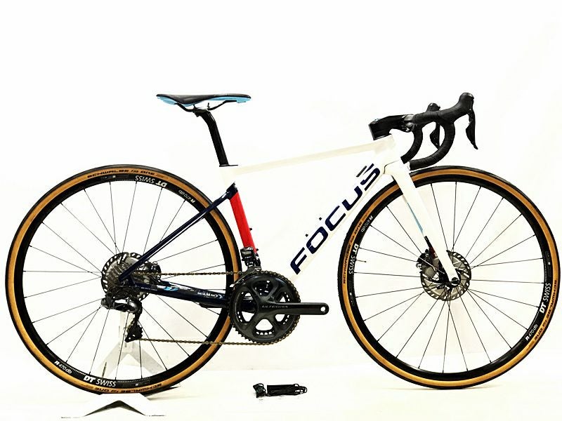 520mm サイズ　2019年式　focus izalcomax 電動ULTEGRA FOCUS IZALCO MAX 2019 in Review | GRAN FONDO Cycling Magazine