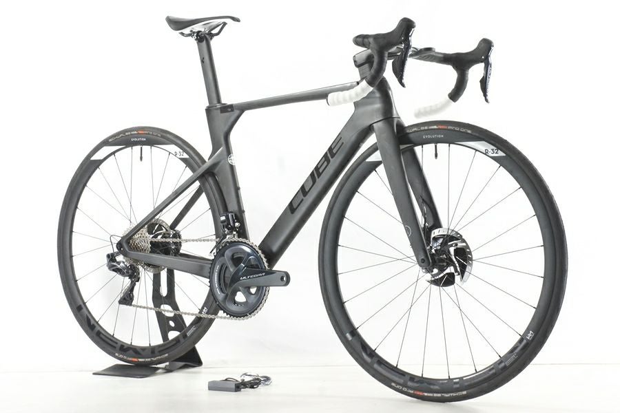◇◇未使用 キューブ CUBE ライトニング LITENING C:68X PRO 2020-21年
