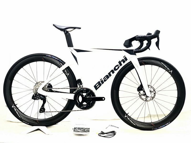 【交渉・発送可能】美品 Bianchi ビアンキ Oltre XR オルトレ Di2 76万円 ロードバイク フルカーボン BIANCHI OLTRE XR.2(ビアンキ オルトレ XR.2)ULTEGRA Di2完成車 2016