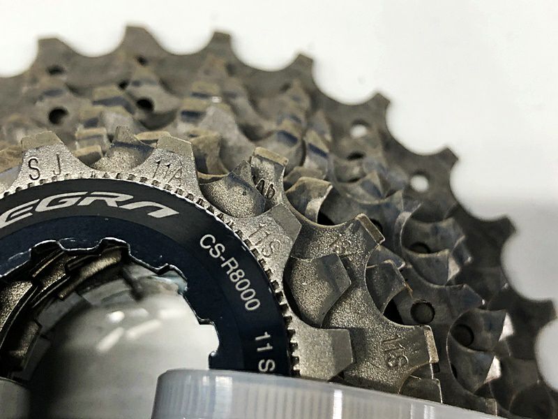美品 シマノ SHIMANO アルテグラ ULTEGRA CS-R8000 11-28T 11速