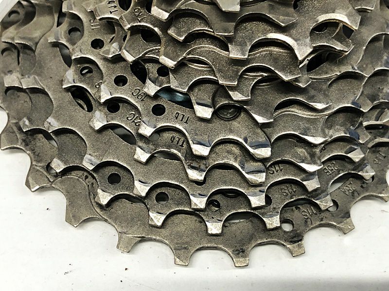 美品 シマノ SHIMANO アルテグラ ULTEGRA CS-R8000 11-28T 11速