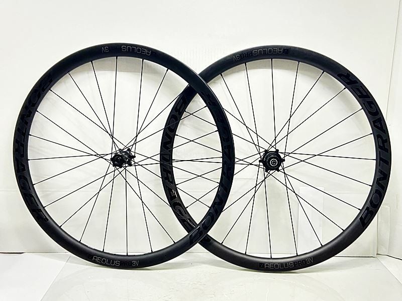 ボントレガー（Bontrager) Aeolus Pro (アイオロス プロ) Bontrager Aeolus Pro 37V Disc TLR Road Wheel（アイオロス プロ 37V