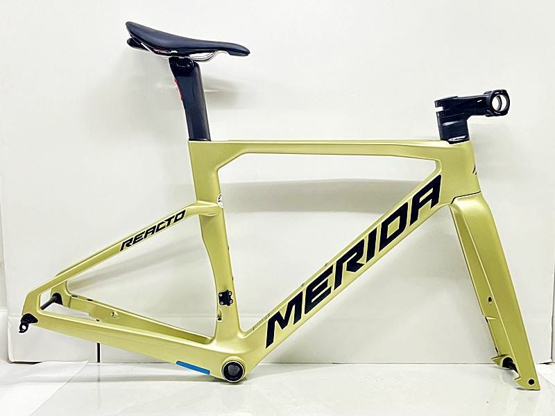 自転車　メリダ　銀色　中古 MERIDA商品一覧 |新品・中古・ブランド自転車・ロードバイクなど