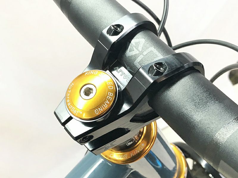 当サイト限定 完成車 BIG SALE】美品 Un Authorized NEW 33 RPM 2023年