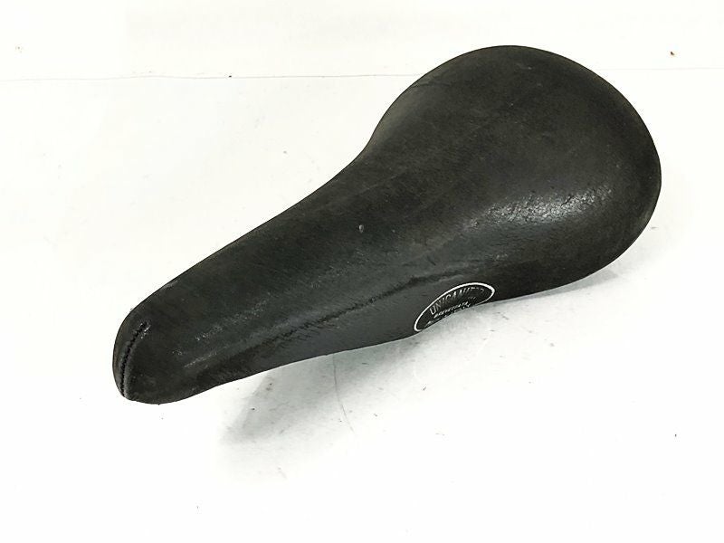 70年代のチネリ ユニカサドル CINELLI 「チネリ」 UNICANITOR サドル / 大阪美原北インター店