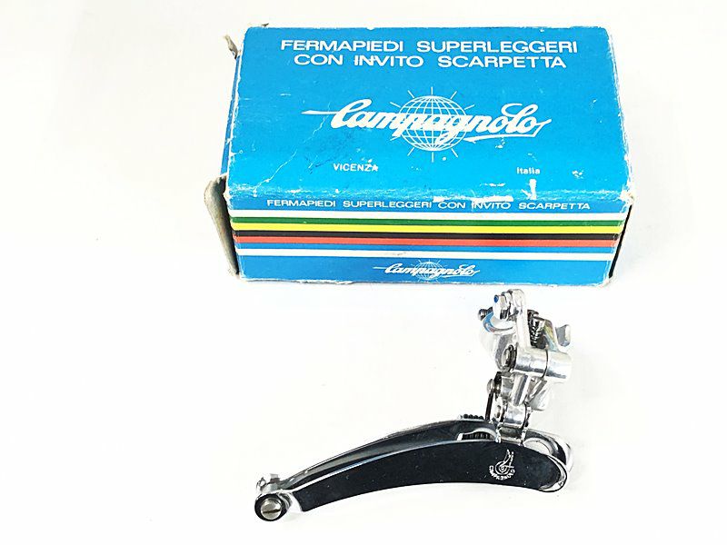 未使用品 カンパニョーロ CAMPAGNOLO レコード RECORD 2型C フロント
