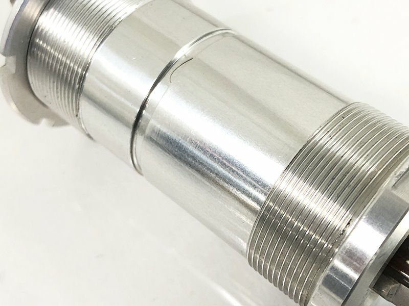 プライスダウン開始】美品 スギノ SUGINO ギネス ボトムブラケット
