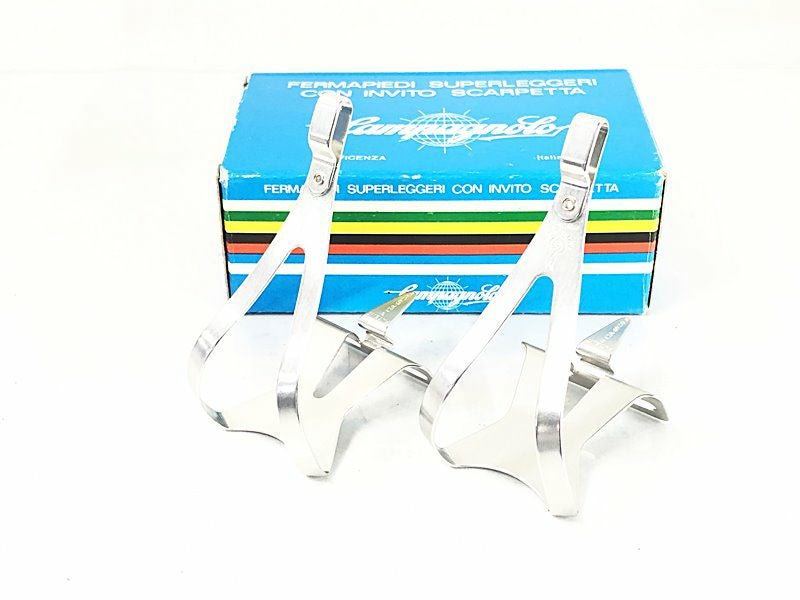Campagnolo カンパニョーロ レザー トゥーストラップ トゥークリップ プライスダウン開始】未使用品 カンパニョーロ CAMPAGNOLO 軽合製 トゥ