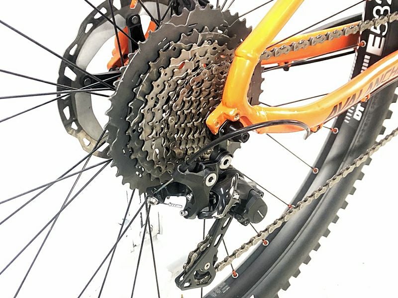 当サイト限定 完成車 BIG SALE】○ジーティー GT アバランチェ
