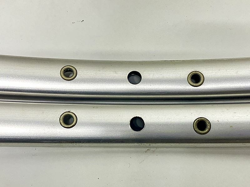 プライスダウン開始】未走行品 マビック MAVIC ARGENT 10 リム2本