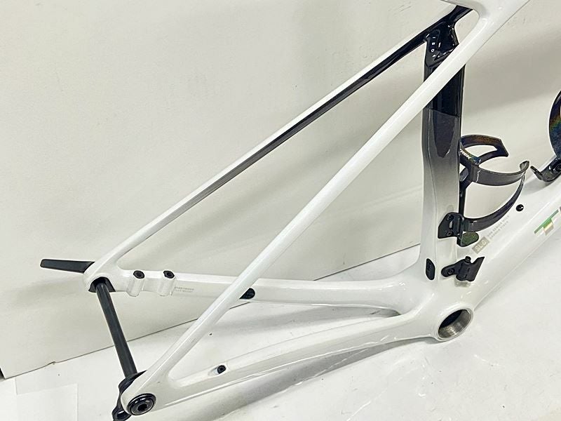 トレック TREK マドン MADONE SL6 Gen8 ロード フレームセット 2025年