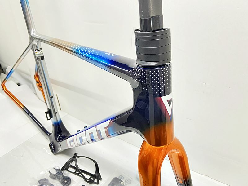 未使用品 ジャイアント GIANT ティーシーアール TCR ADVANCED SL TEAM