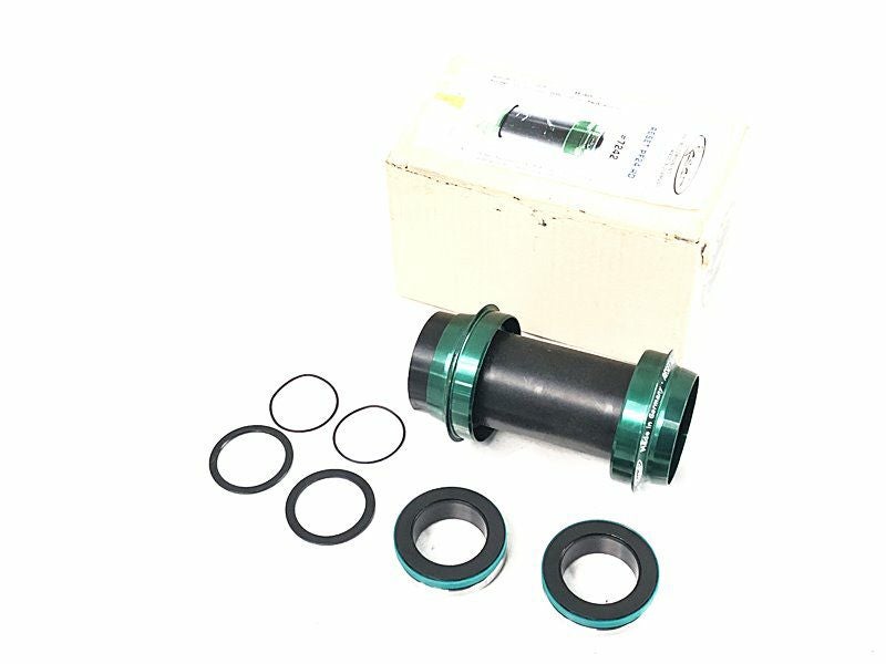 未使用品 リセット RESET PF30 プレスフィットBB PF24 RD ＃7242