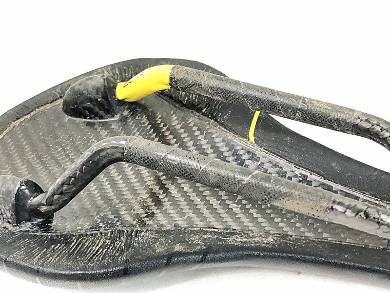 プライスダウン開始】フィジーク FIZIK ツンドラ 00 TUNDRA 00 サドル