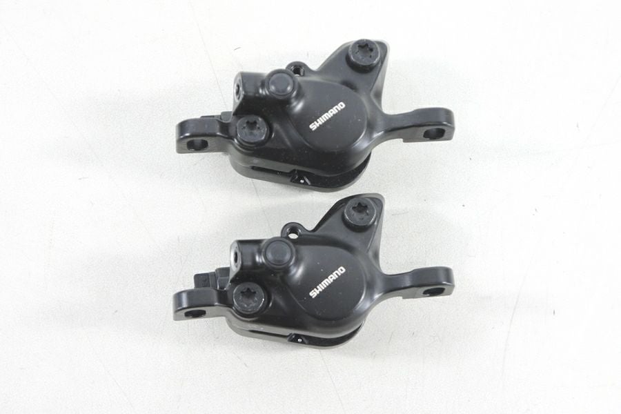 ◇◇未使用 シマノ SHIMANO BR-MT200 ブレーキキャリパー 2個セット