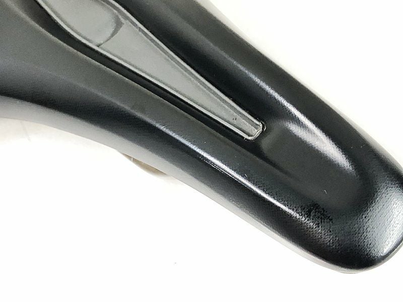 フィジーク FIZIK アルゴ テラ X3 キウム ARGO TERRA X3 Kium サドル