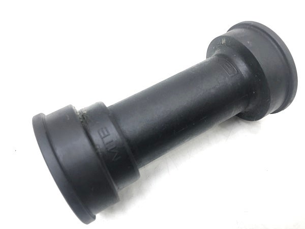cpj-25120681-pa-006402433_10.jpg