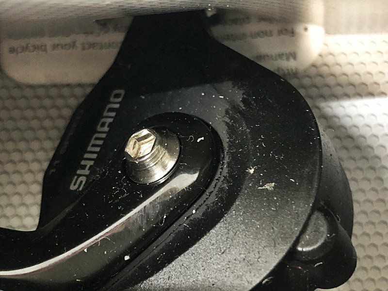 未使用品 シマノ SHIMANO ラピッドファイヤー 右のみ SL-RS700-R 変速