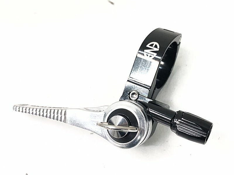 未使用品 ダイアコンペ DIA-COMPE サムシフター ENE 11S THUMB SHIFTER
