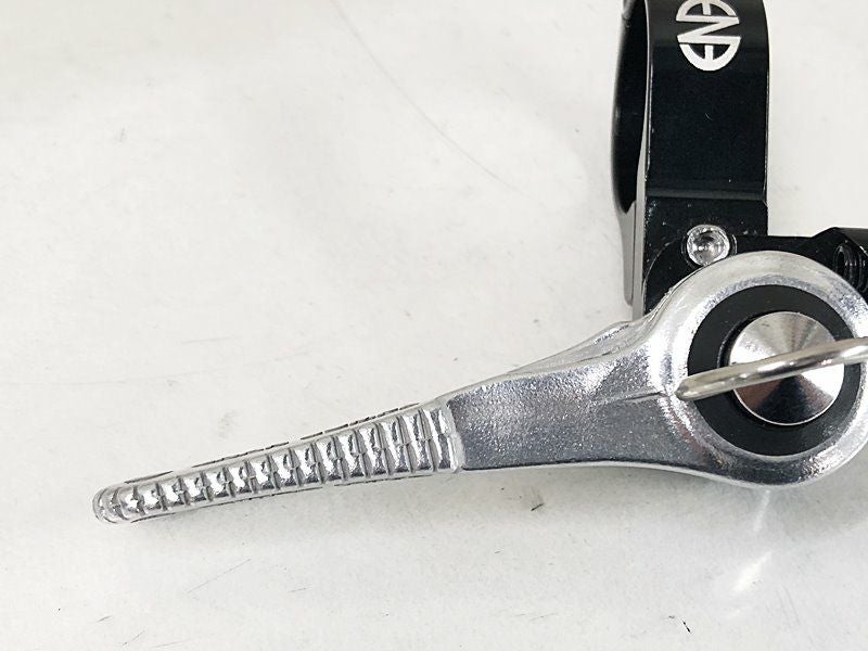 未使用品 ダイアコンペ DIA-COMPE サムシフター ENE 11S THUMB SHIFTER