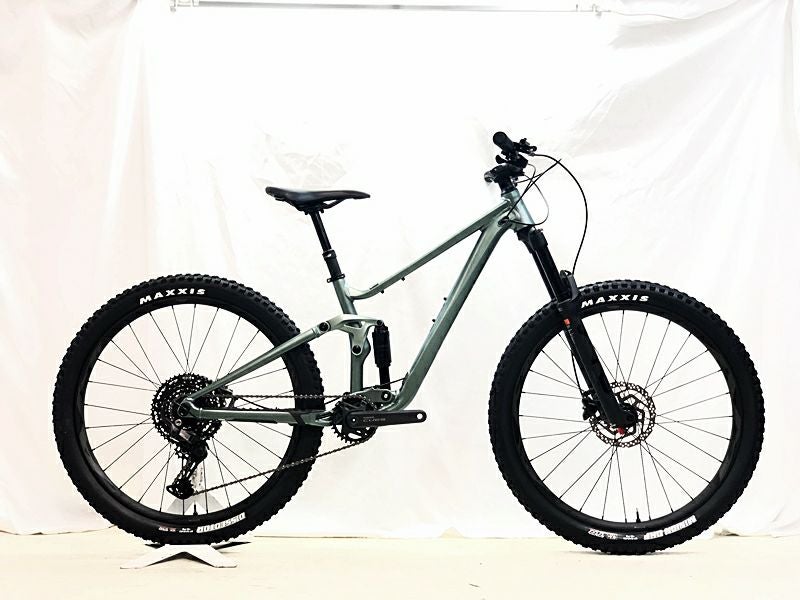プライスダウン開始】○未走行品 ジャイアント GIANT スタンス STANCE