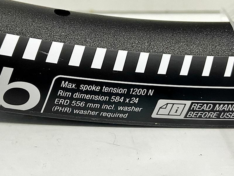 当サイト限定 ホイール BIG SALE】未走行品 DTスイス DT SWISS GR531