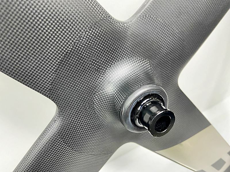 プライスダウン開始】未走行品 カデックス CADEX AERO 4 SPOKE 1K DISC