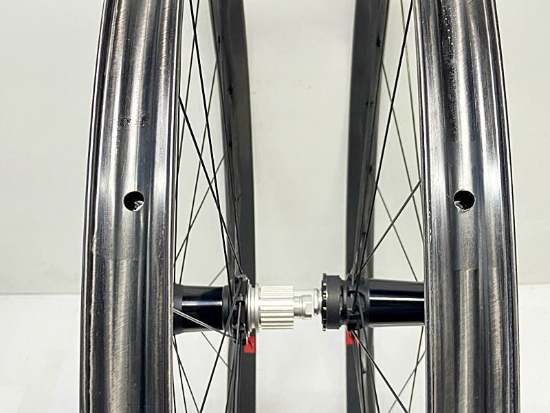 当サイト限定 ホイール BIG SALE】未走行品 フルクラム FULCRUM レッド
