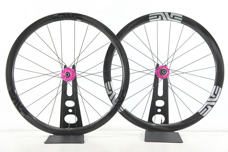 ◇◇エンヴィ ENVE SES3.4 リム CHRIS KING R45 ハブ カーボン