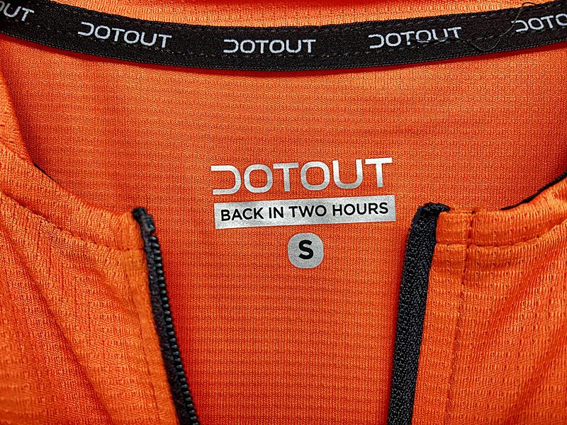 プライスダウン開始】未使用品 ドットアウト DOTOUT シグナルジャージ