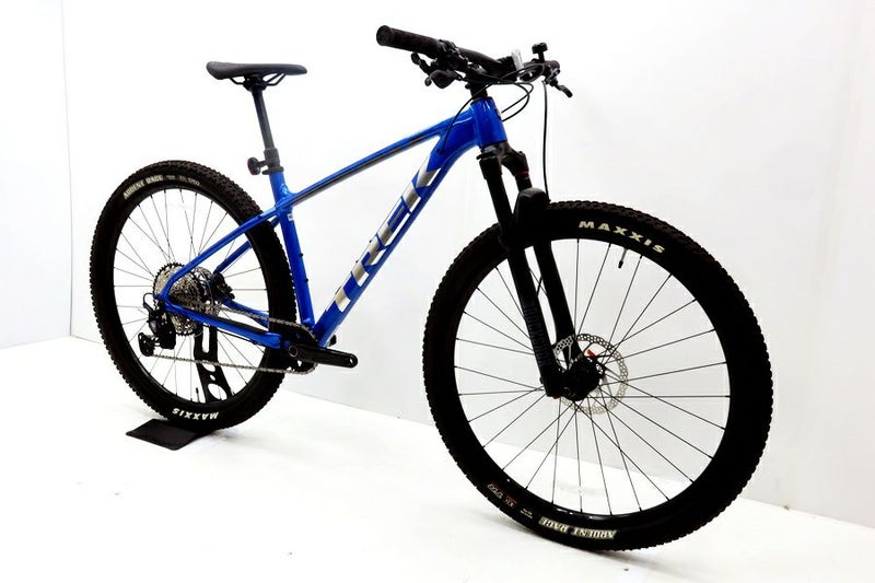 [未走行] トレック TREK X-CALIBER 9 DEORE XT 2023年モデル アルミ 