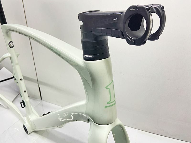 プライスダウン開始】インターマックス INTERMAX アイベクター IVECTOR