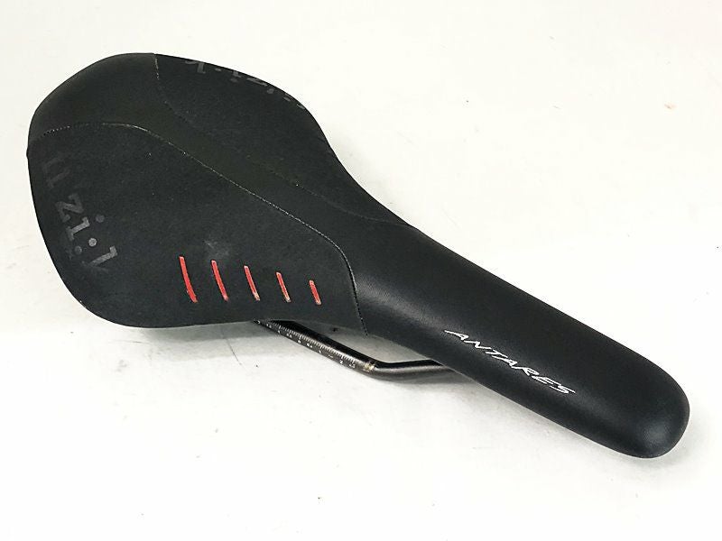 フィジークサドル　アンタレスRS フィジーク FIZIK アンタレス R5 ANTARES R5 サドル