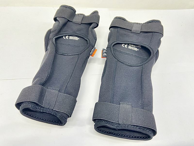 フォックス FOX LAUNCH D3O エルボーガード エルボーパッド ELBOW