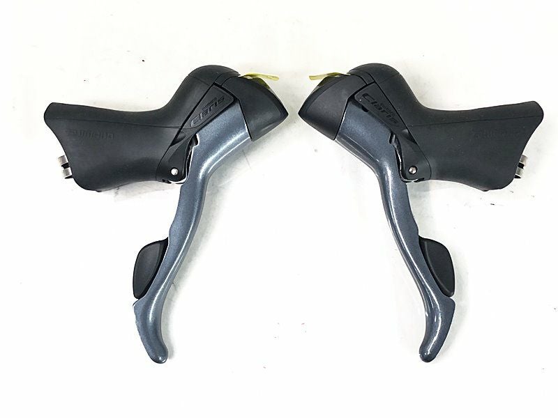 未使用品 シマノ SHIMANO クラリス CLARIS ST-2400-R/ST-2403-L 変速