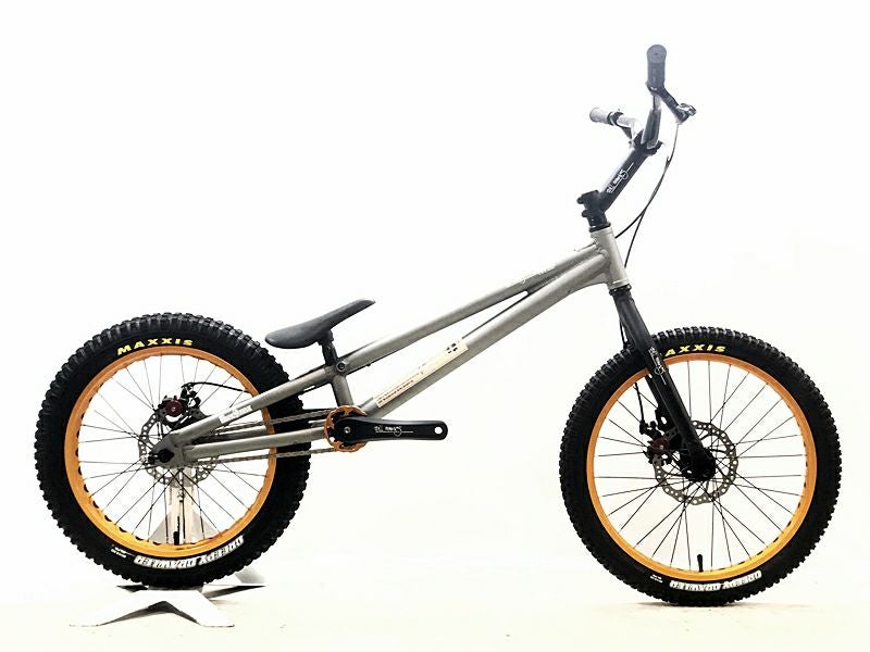 ストリートトライアル　FullMarks　COLOMA Disk　引き取り限定 プライスダウン開始】未走行品 フルマークス FULL MARKS コロマ
