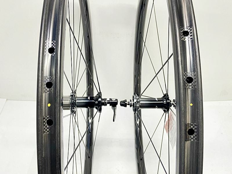 SHIMANO DURA-ACE C40 カーボンホイール 当サイト限定 ホイール BIG SALE】未走行品 シマノ SHIMANO DURA-ACE