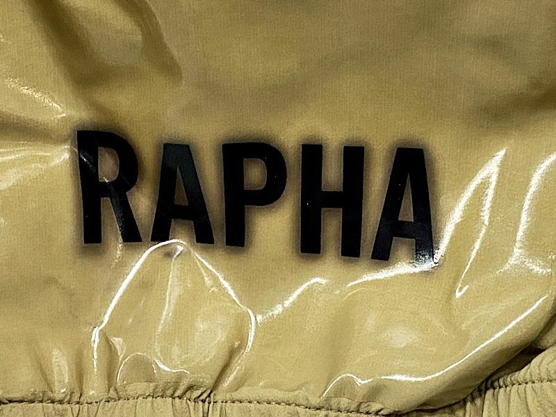 ラファ Rapha プロチームレースケープ PRO TEAM RACE CAPE Lサイズ