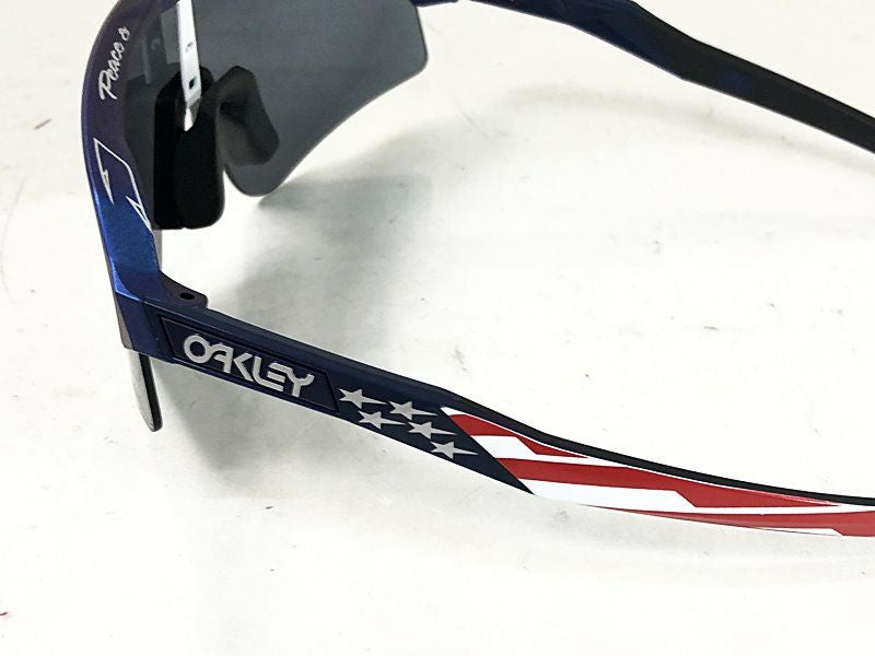 未使用品 オークリー OAKLEY スートロ ライト スウィープ サングラス