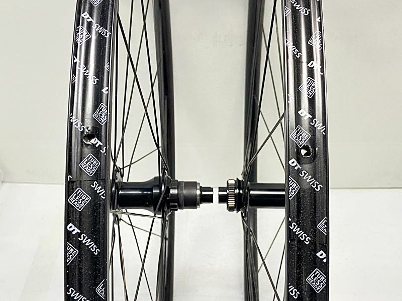美品 DTスイス DT SWISS R470 DB ホイールセット XD 11速 DISC