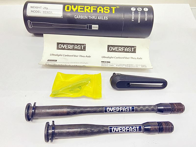 オーバーファスト OVERFAST カーボンスルーアクスル CARBON THRU AXLE