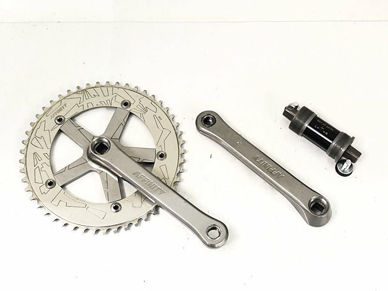 affinity cycles 旧ロゴ 超希少 クランクセット 48t ピスト affinity cycles 旧ロゴ 超希少 クランクセット 48t ピスト 【公式通販】