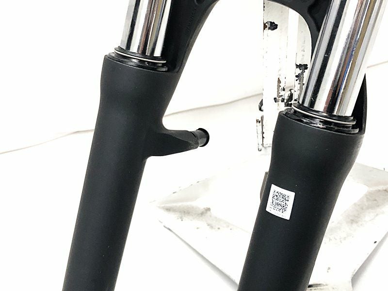 未使用品 エスアールサンツアー SR SUNTOUR サスペンションフォーク
