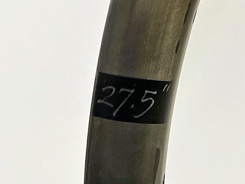 プライスダウン開始】美品 フォルモサ FORMOSA カーボンリム CARBON