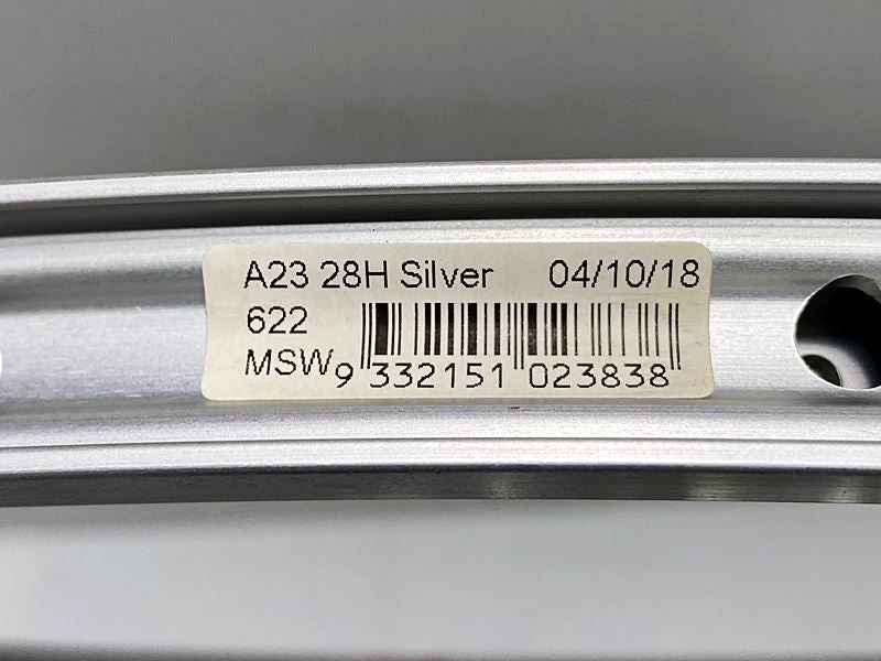 超美品 ベロシティ VELOCITY A23 リム2本セット リムブレーキ
