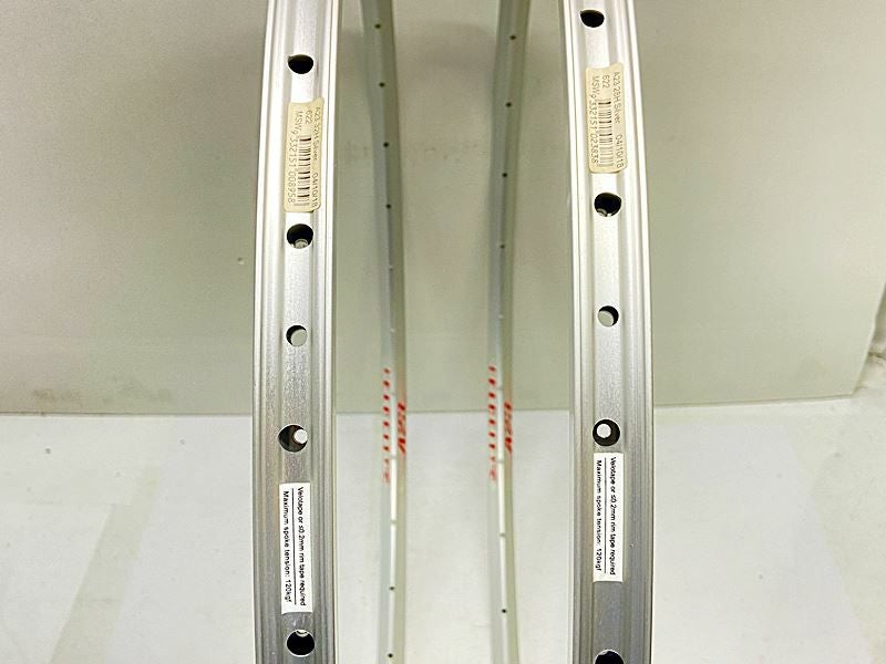 超美品 ベロシティ VELOCITY A23 リム2本セット リムブレーキ