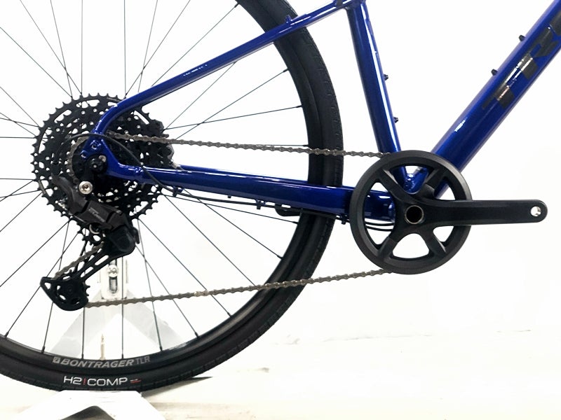当サイト限定 完成車 BIG SALE】美品 トレック TREK FX 3 2025年 CUES