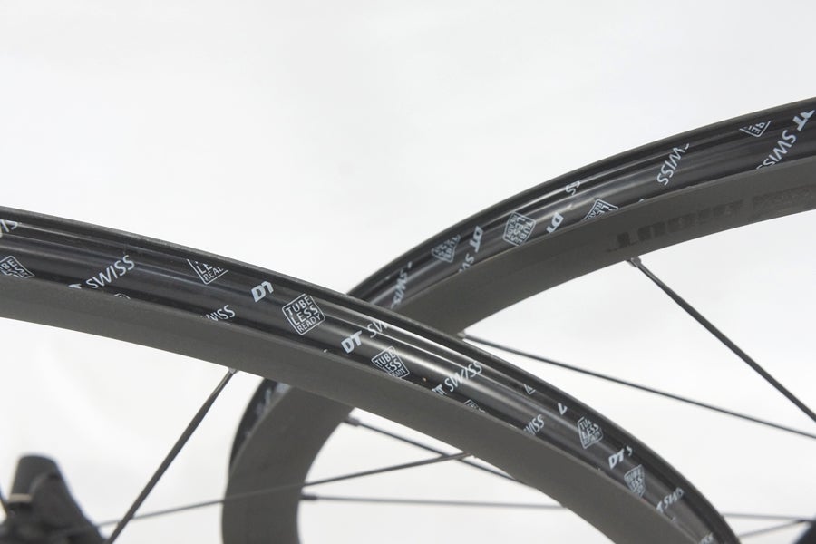 ◇◇未使用 DTスイス DT SWISS PR1400 DICUT OXIC 32 アルミ